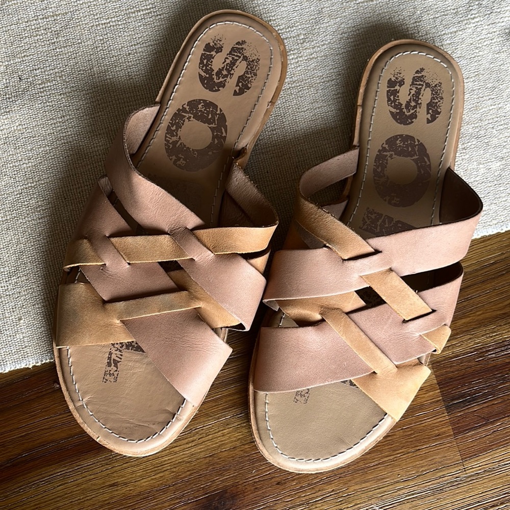 Sorel sandal crisscross leather woven women’s size 8.5
